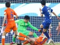 黑白直播- 超级杯巅峰对决！中原火箭队守住胜果荆楚赤兔队，自行车赛场再起波澜；逆风翻盘的范本