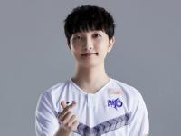 黑白体育-Rookie迎来十五赛季高光表现，日本队球迷沸腾！的简单介绍